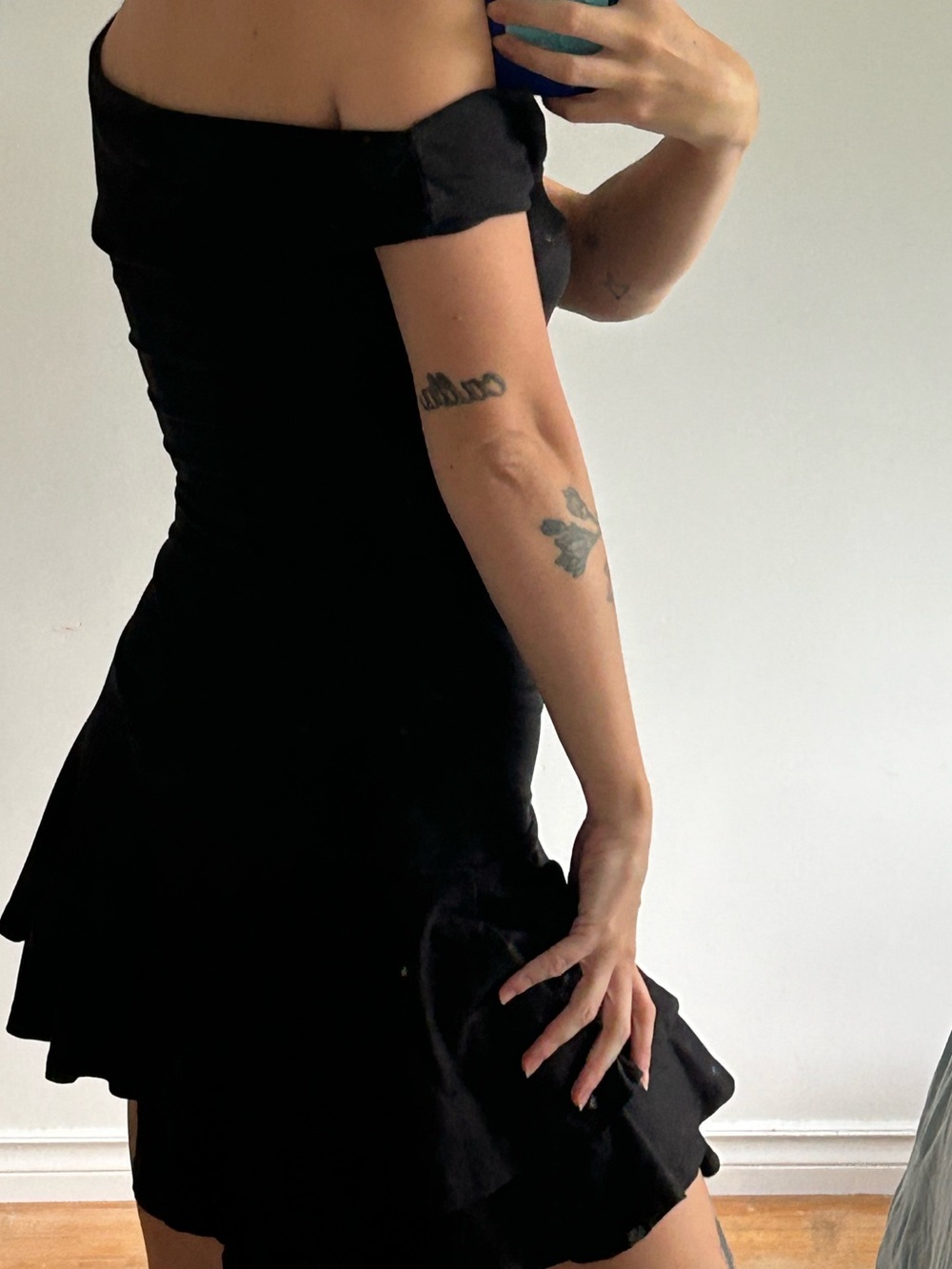 Forever 21 Off-Shoulder Black Skater Dress - Picture 4 of 5